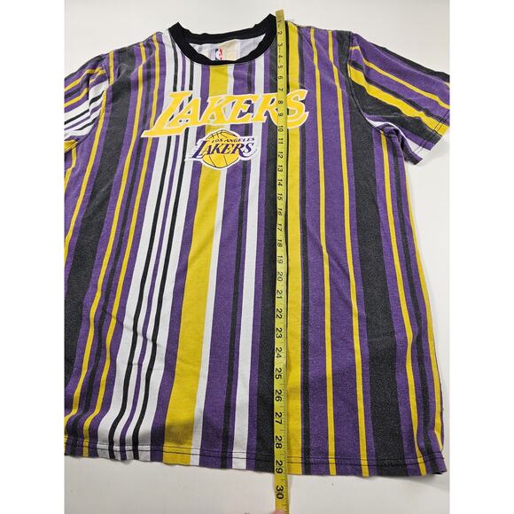 NBA LeBron James 23 LA Lakers Striped T Shirt Tee vintage fade XL mens collector - Picture 6 of 6
